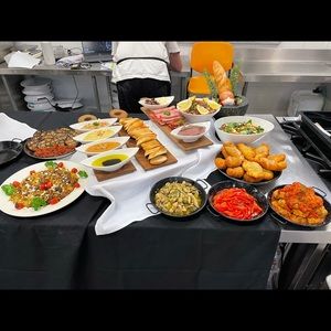 Meet your Posher, Eleni